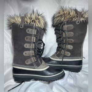 Sorel Joan Of Artic Women’s Waterproof Boot size 8